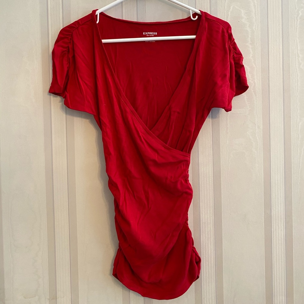 T-shirt.
